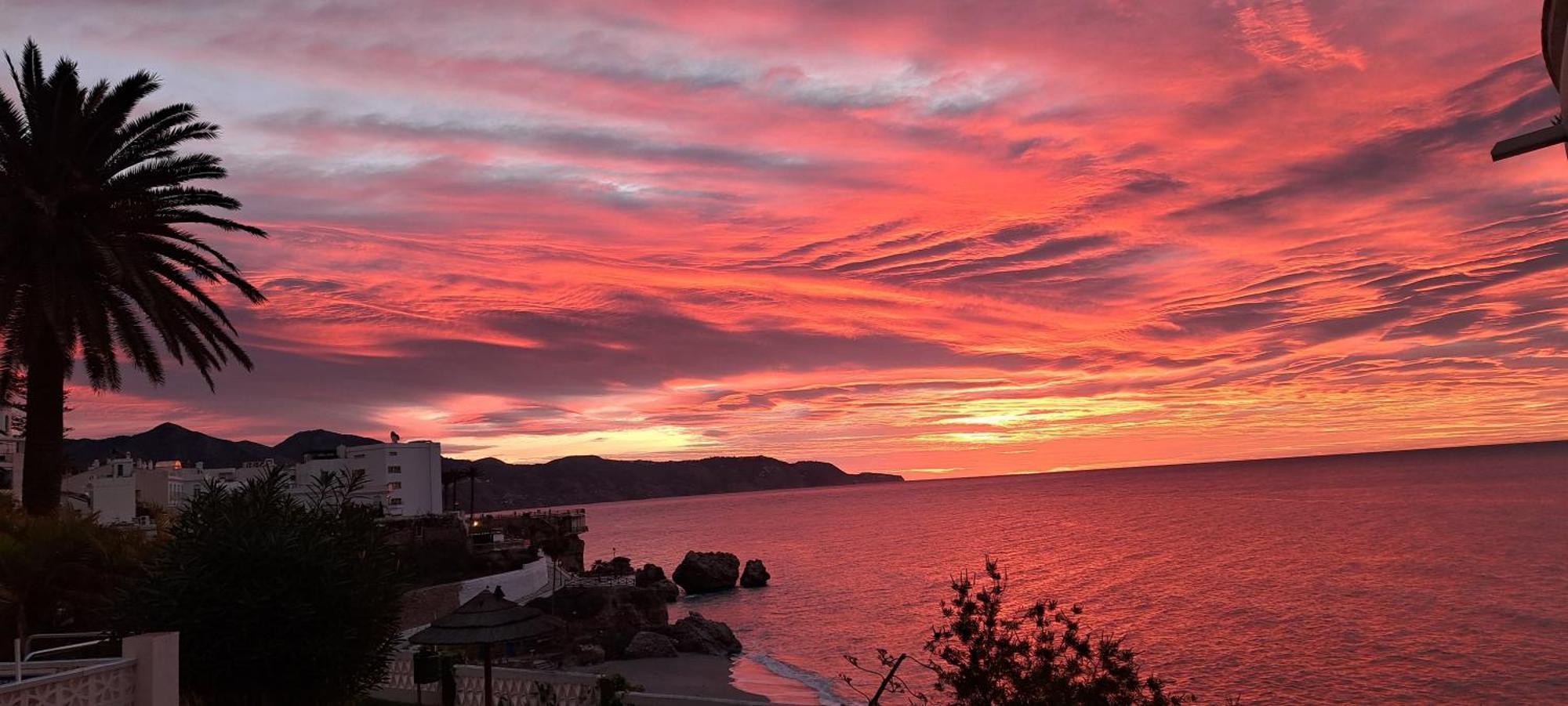 Acapulco Playa Beautiful Seaview Apartamento Nerja Exterior foto
