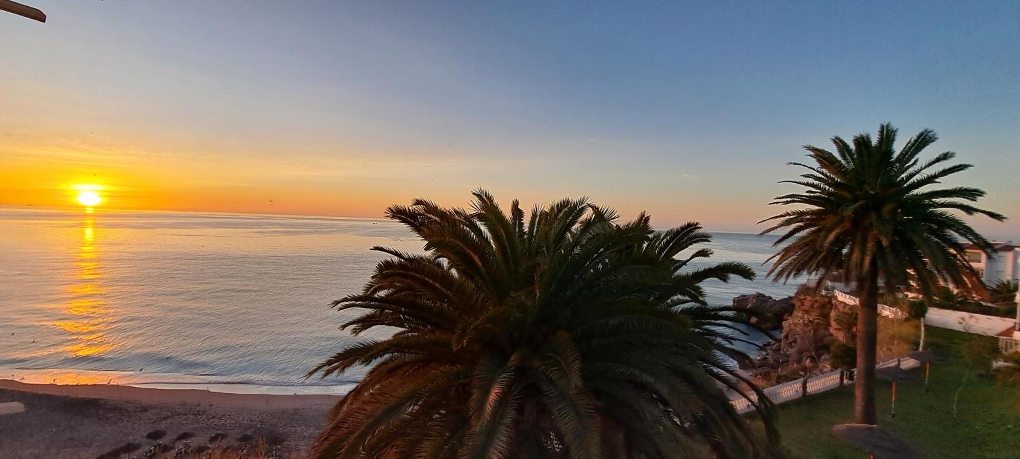 Acapulco Playa Beautiful Seaview Apartamento Nerja Exterior foto